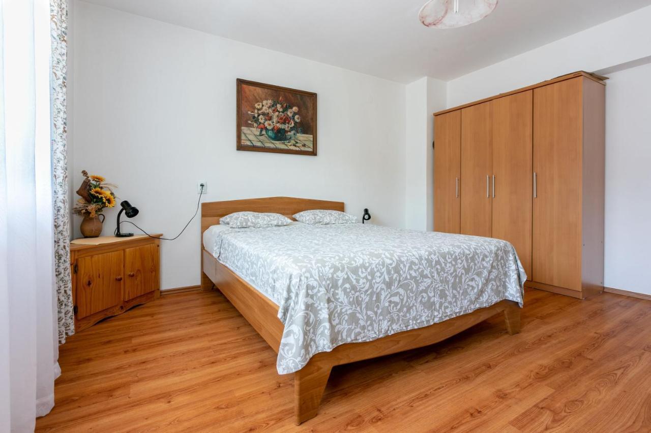 Apartments Ratko Jadranovo Kültér fotó
