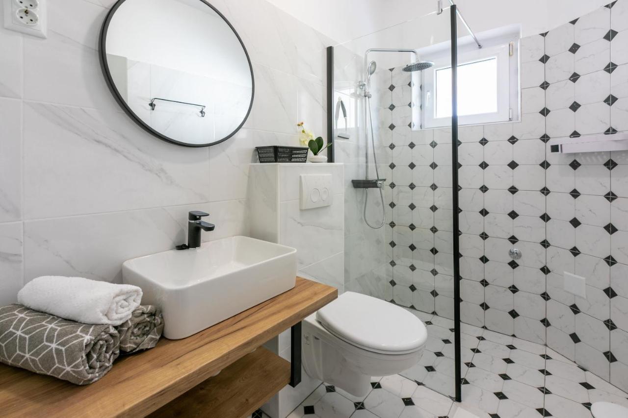 Apartments Ratko Jadranovo Kültér fotó