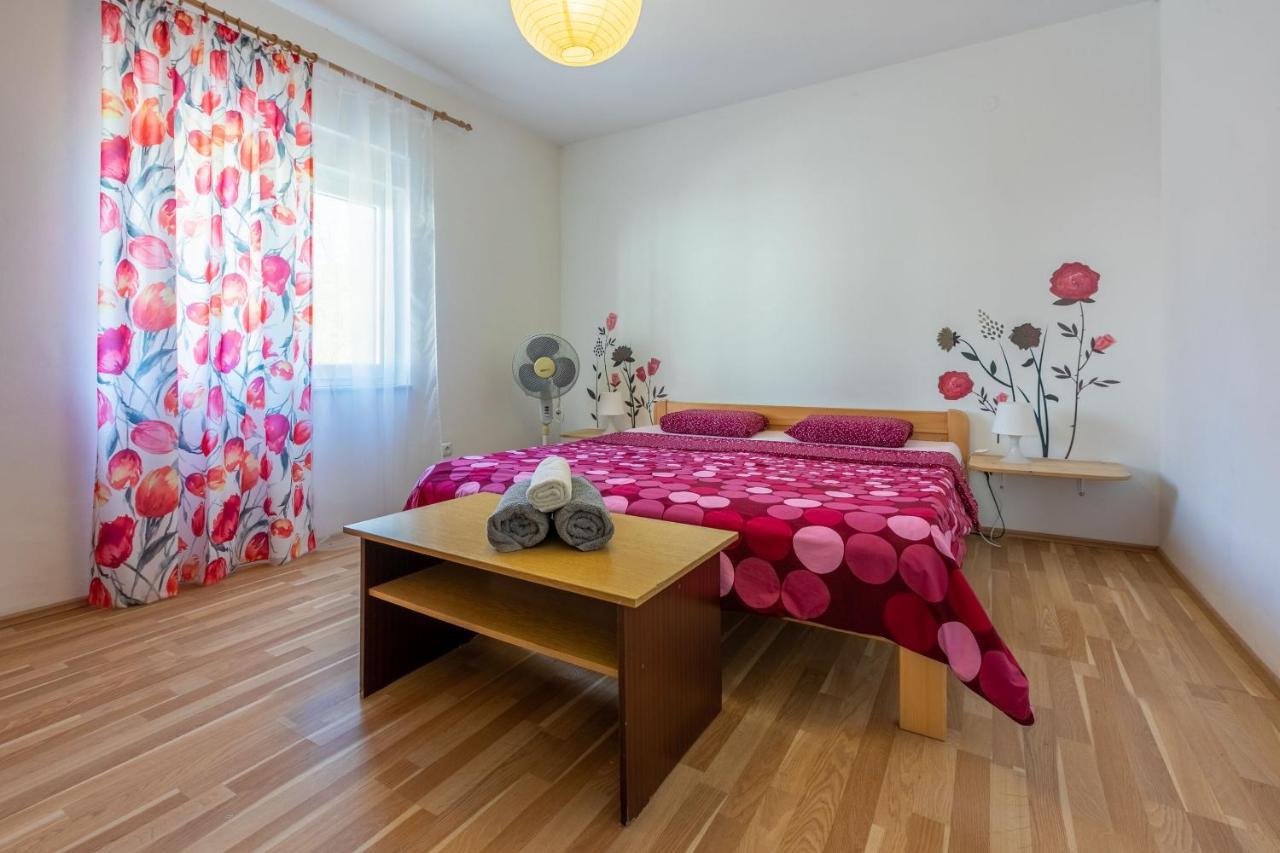 Apartments Ratko Jadranovo Kültér fotó